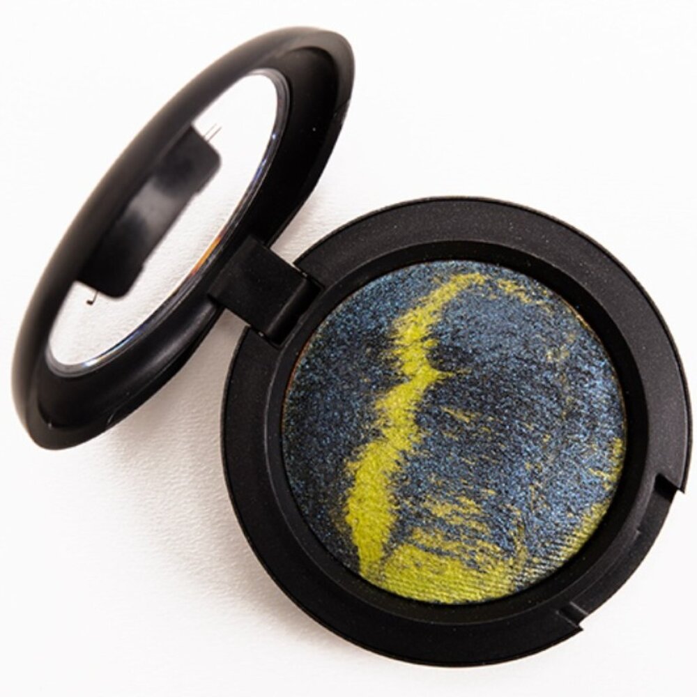 MAC MINERALIZE EYE SHADOW - CHA CHA CHA